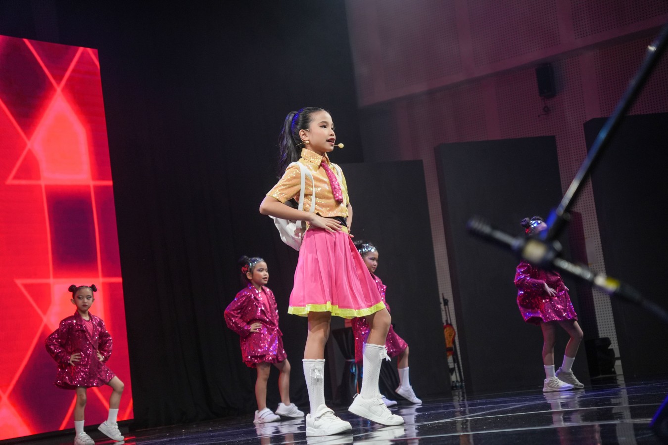 Principles of Stage Movement: Essential Techniques for Actors